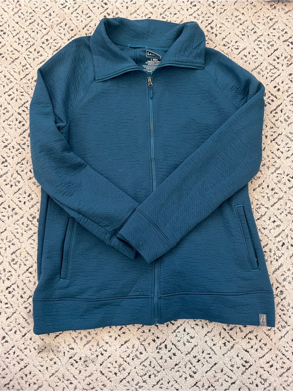l.l. Bean jacket coat quilted full zip gorpcore outdoors granola
